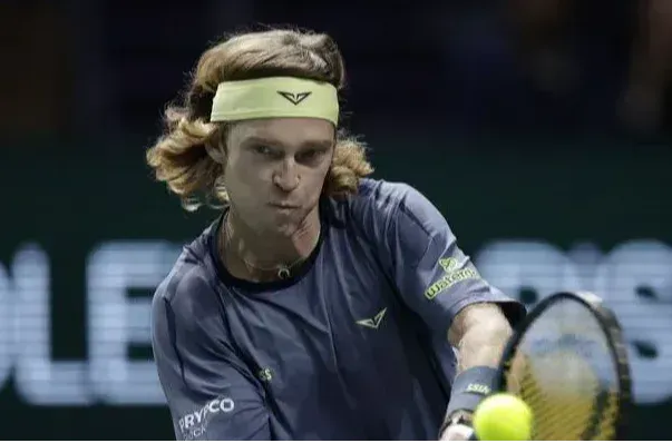 Рублёв пробился в четвертьфинал турнира ATP-250 в Бостаде